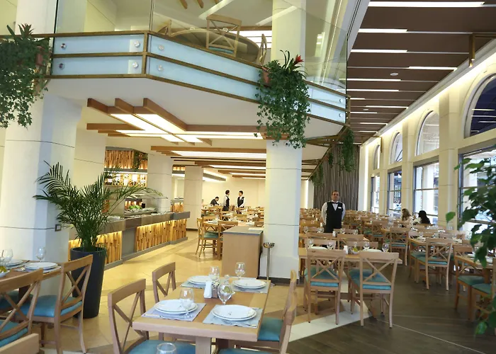 Serenada Golden Palace - Boutique Hotel